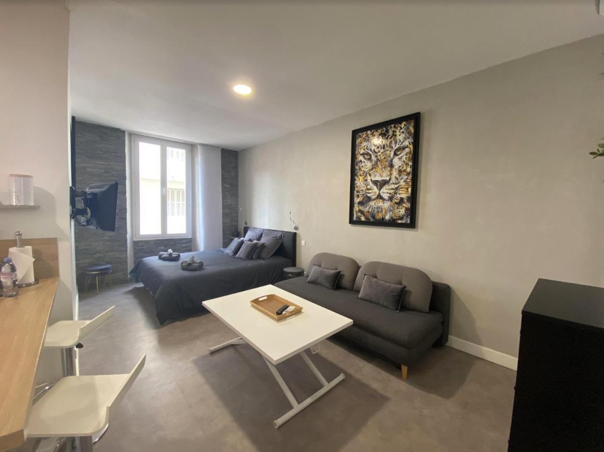 Paca Properties 41H2 - Studio Cosy 戛纳 外观 照片