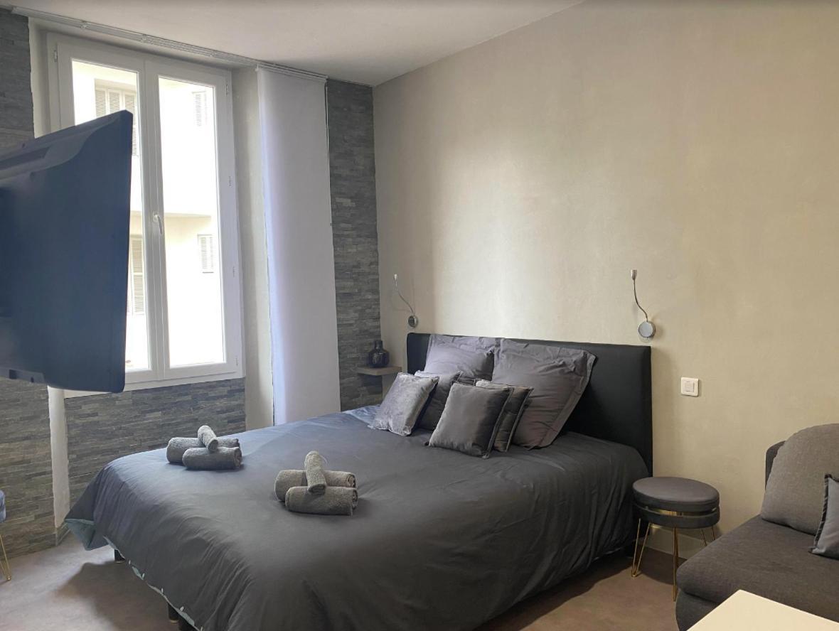 Paca Properties 41H2 - Studio Cosy 戛纳 外观 照片